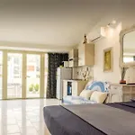 Janeta Panoramic Loft Giardini-Naxos