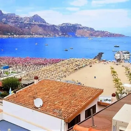 Janeta Panoramic Loft Appartamento Giardini Naxos
