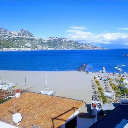 Janeta Panoramic Loft Giardini Naxos
