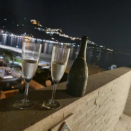 Janeta Panoramic Loft Giardini Naxos